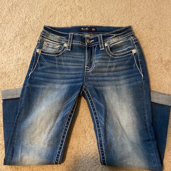 Miss Me Capri - Picture 3 of 5